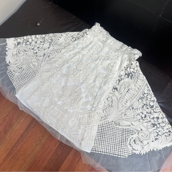 Pankaj & Nidhi White Lace Overlay Mini Dress Sheath Size 4 - Picture 6 of 13